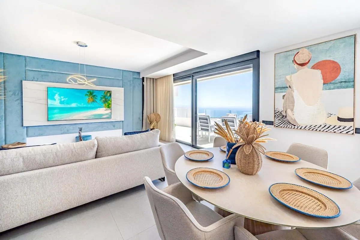 マルベーリャFabulous Modern Sea View Blissアパートメント